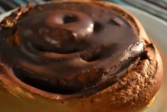 Snudur Cinnamon Bun Iceland Bakery Medium1000x667