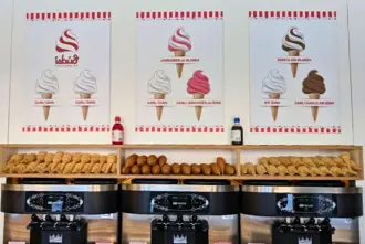 Isbud Vesturbaejar Reykjavik Ice Cream Parlor Medium1000x667