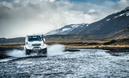 Superjeep River Crossing Travel Reykjavik Large2400x1600